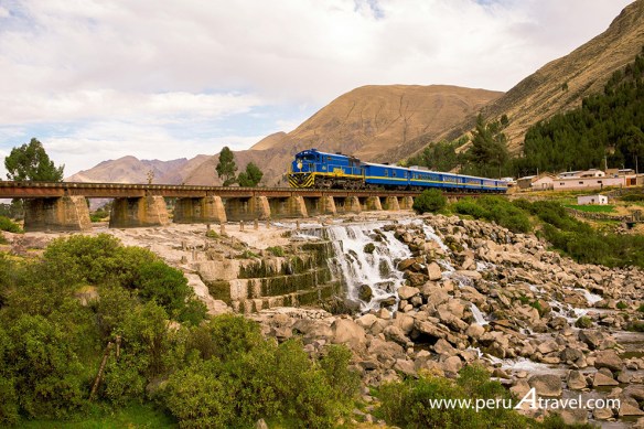 Tren Cusco Puno 2