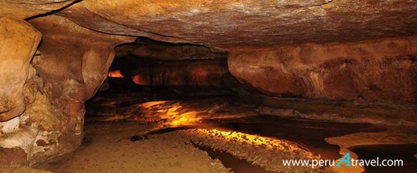 cavernas quiocta chachapoyas peruatravel.jpg